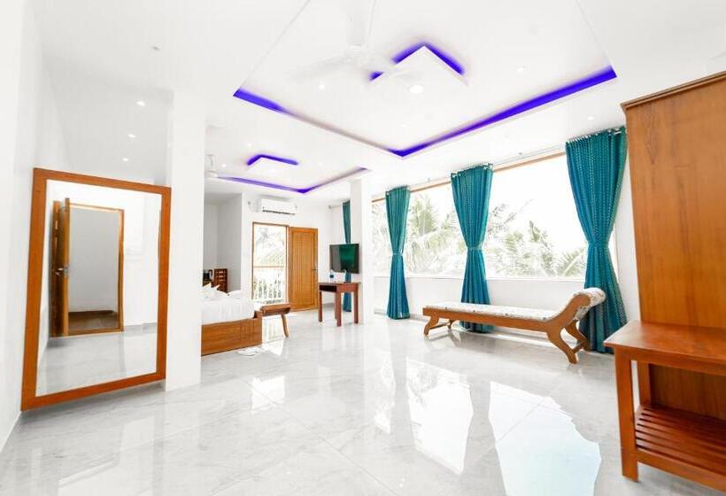 Skylar Seaview Beach Resort & Ayurveda Varkala