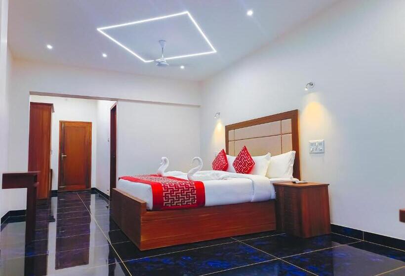 Skylar Seaview Beach Resort & Ayurveda Varkala