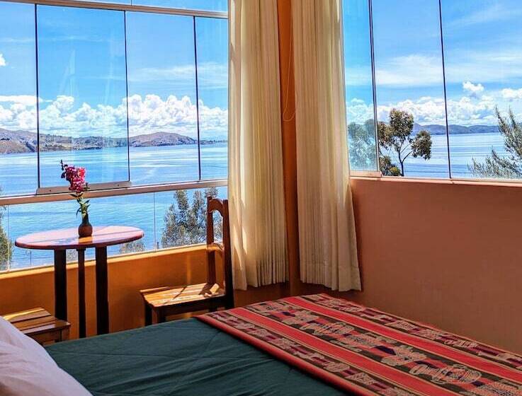 호텔 Amantani Samary Lodge