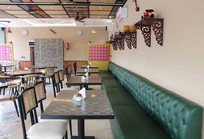 ホテル Grand Nitara