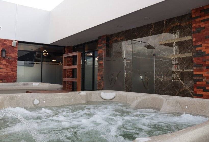 Отель Wellintown