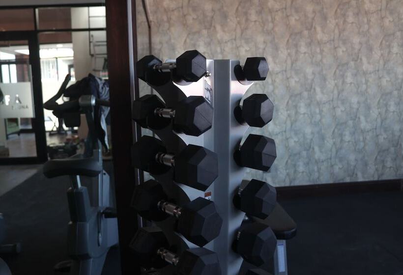 Отель Wellintown