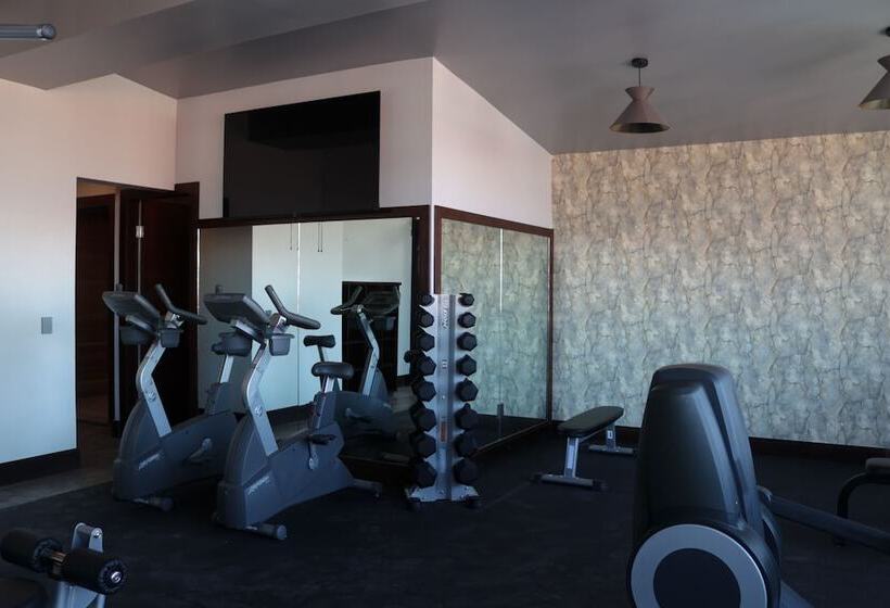 Отель Wellintown