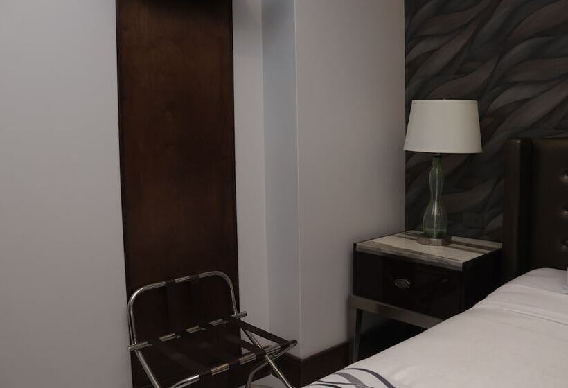 Отель Wellintown