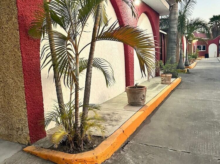 Motel Harrisson Villas & Suites Cuautla