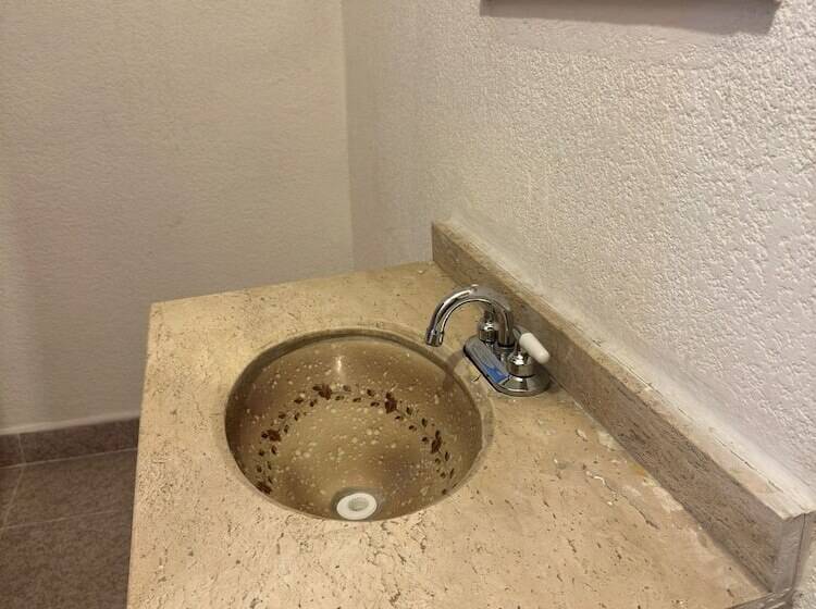 Motel Harrisson Villas & Suites Cuautla