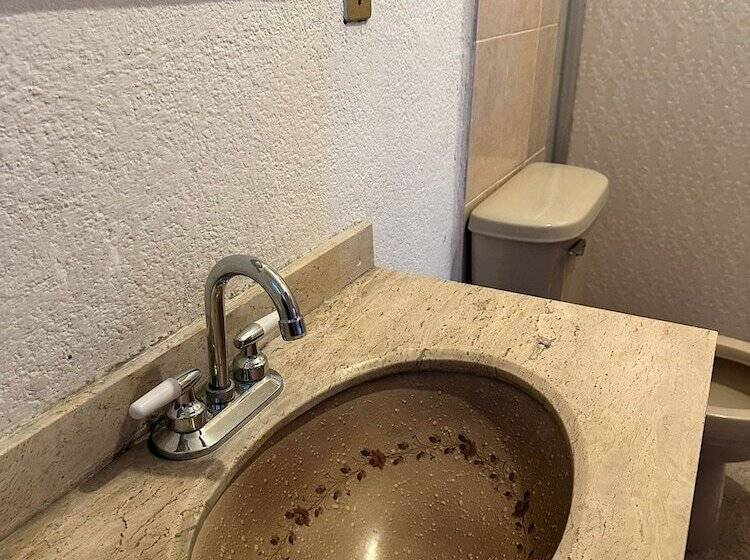 Motel Harrisson Villas & Suites Cuautla