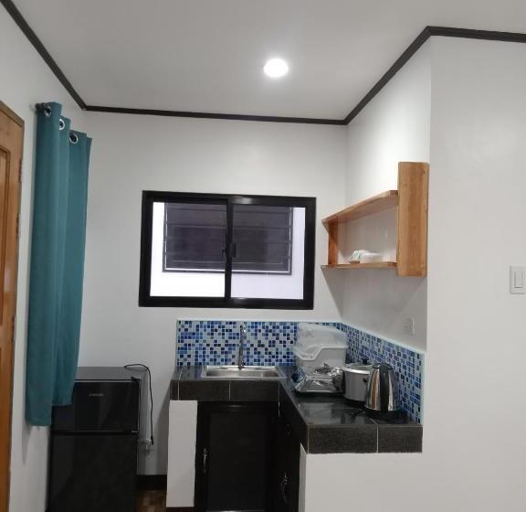 פנסיון Fn C Guest House