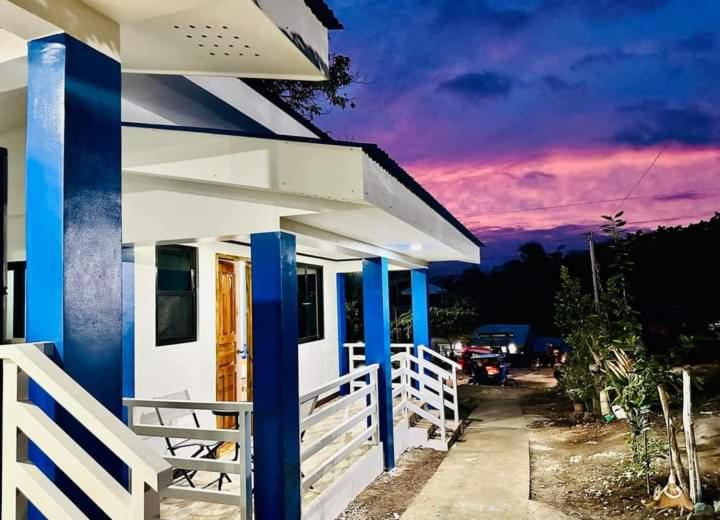 פנסיון Fn C Guest House