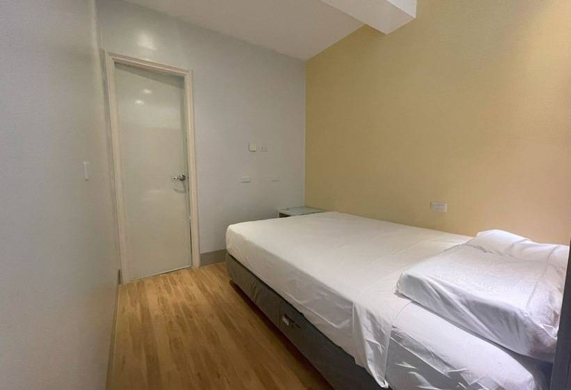 Almond Suites Cebu Powered By Cocotel