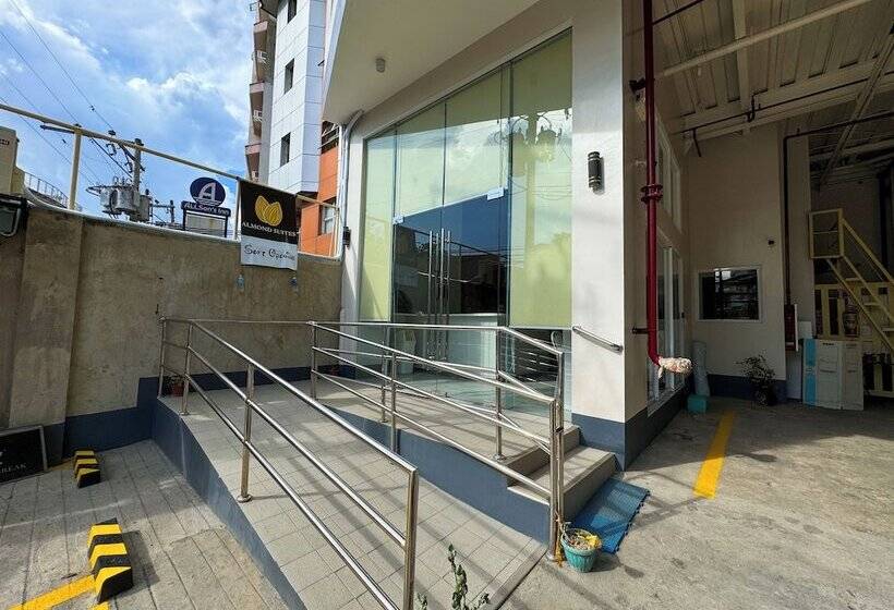Almond Suites Cebu Powered By Cocotel
