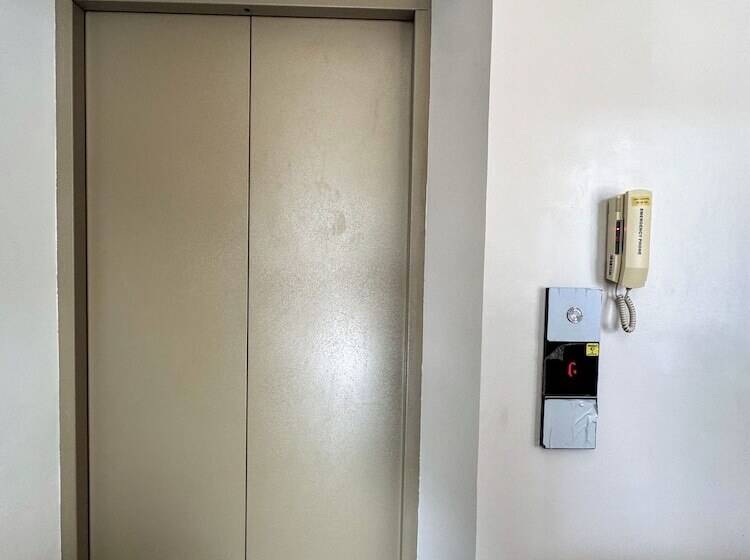 Almond Suites Cebu Powered By Cocotel