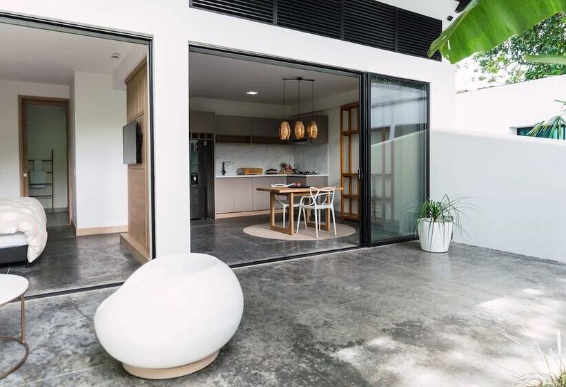 Coco House Hotel Boutique