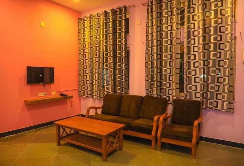 فندق Auro Wellness Castle