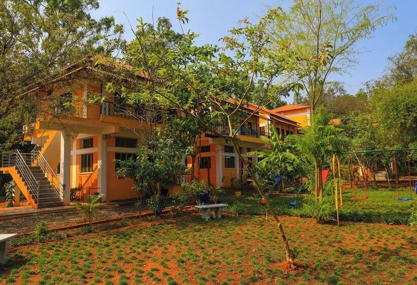 فندق Auro Wellness Castle