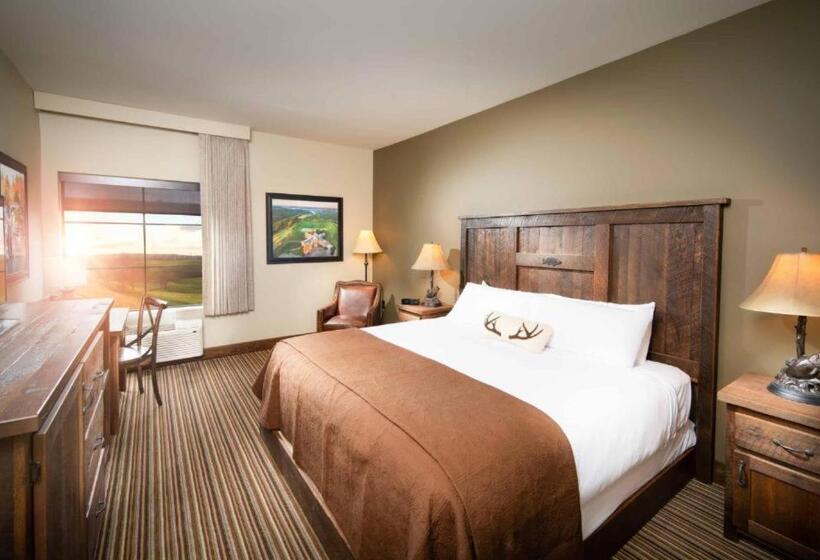 هتل Bass Pro Shops Angler S Lodge