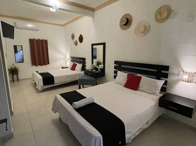 בית מלון כפרי Capital Center