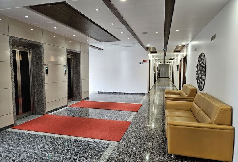 فندق Grand Darshan Vadodara