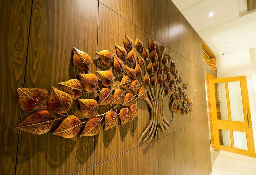 فندق Grand Darshan Vadodara