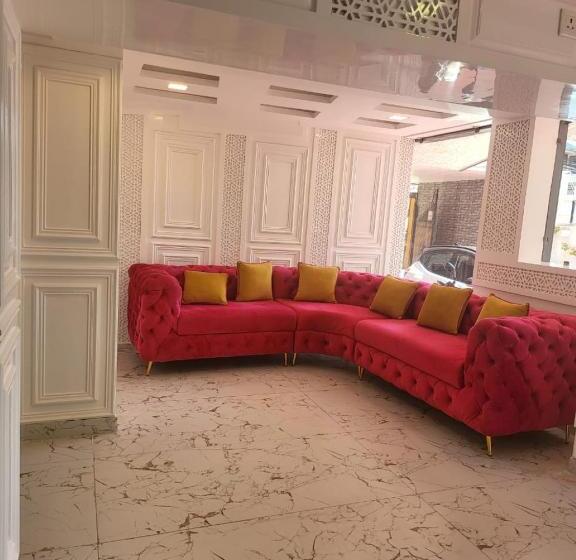 Отель K2 Inn , Srinagar