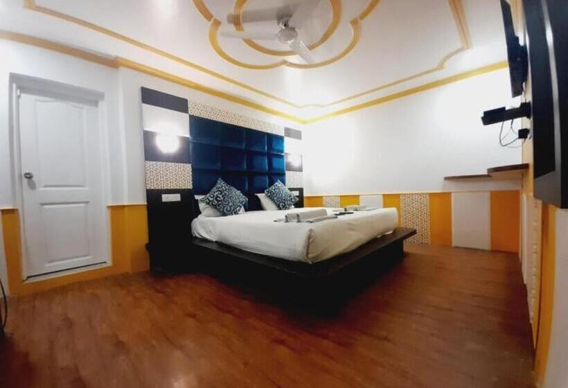 Отель K2 Inn , Srinagar