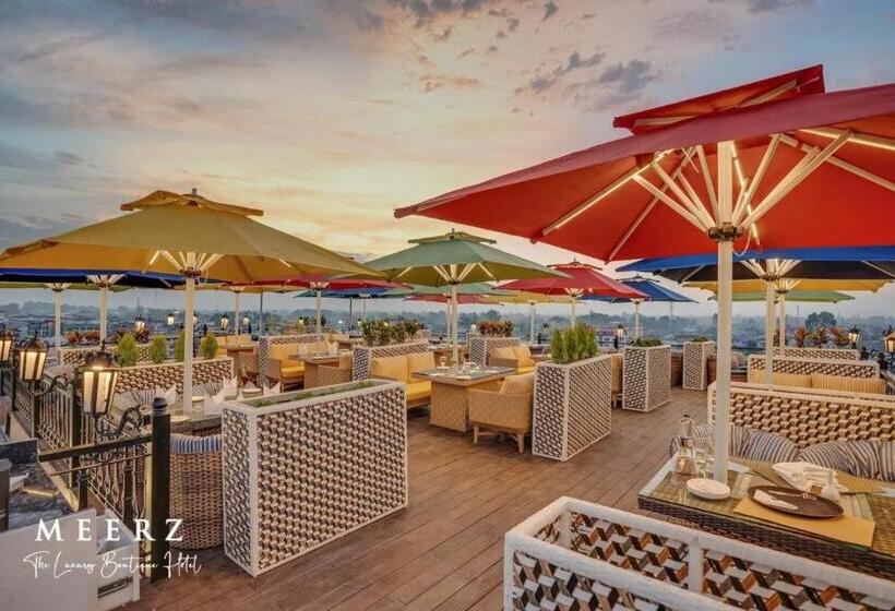 فندق Meerz , Srinagar