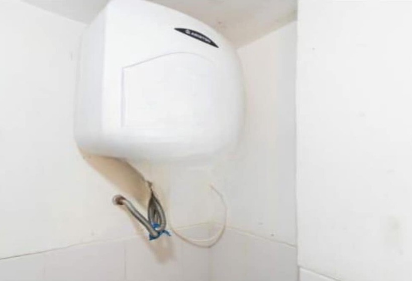 ホテル Oyo 93761 Kemang View By Room 88