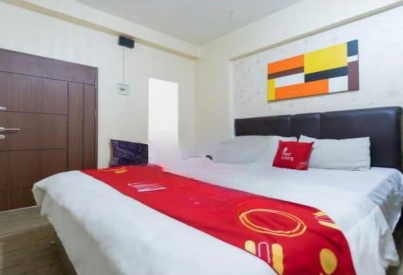 ホテル Oyo 93761 Kemang View By Room 88