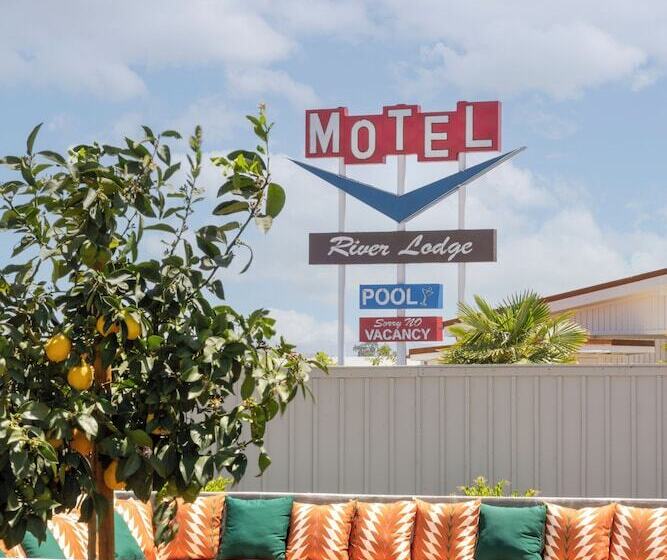 فندق River Lodge Paso   21 & Over Pool