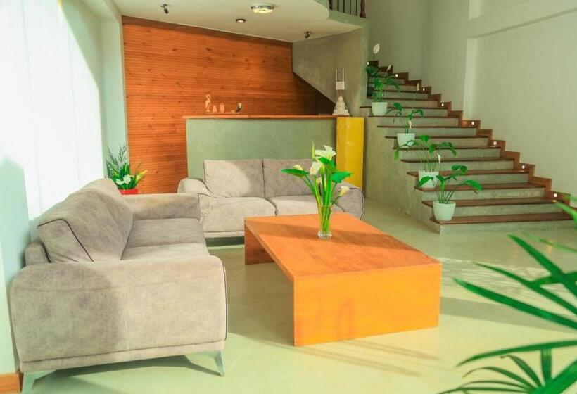 Mount End Hotel Nuwara Eliya