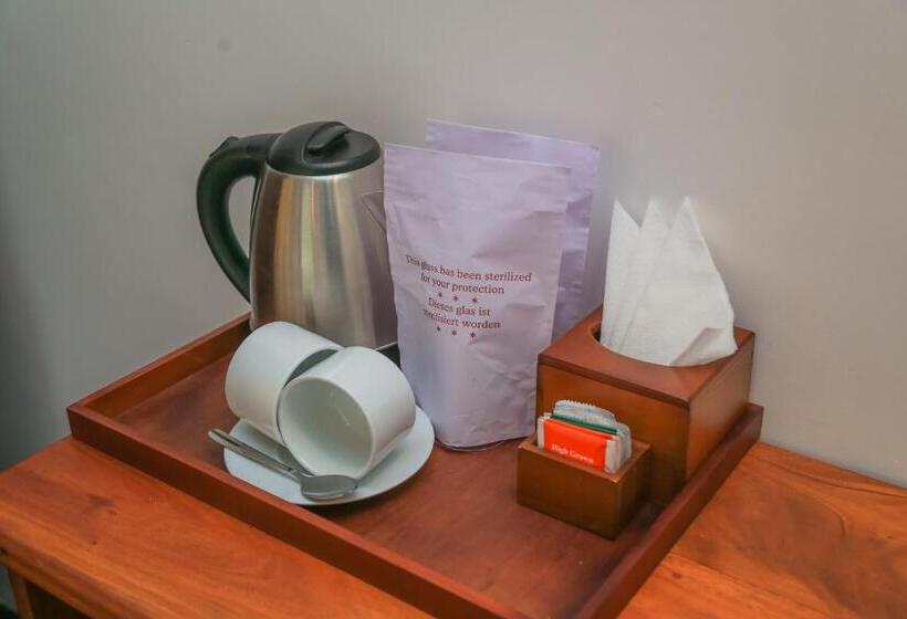 Mount End Hotel Nuwara Eliya