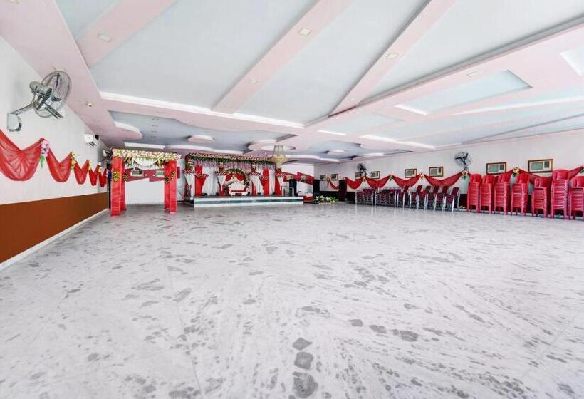 Flagship Hotel Maurya Bihar & Banquet Hall