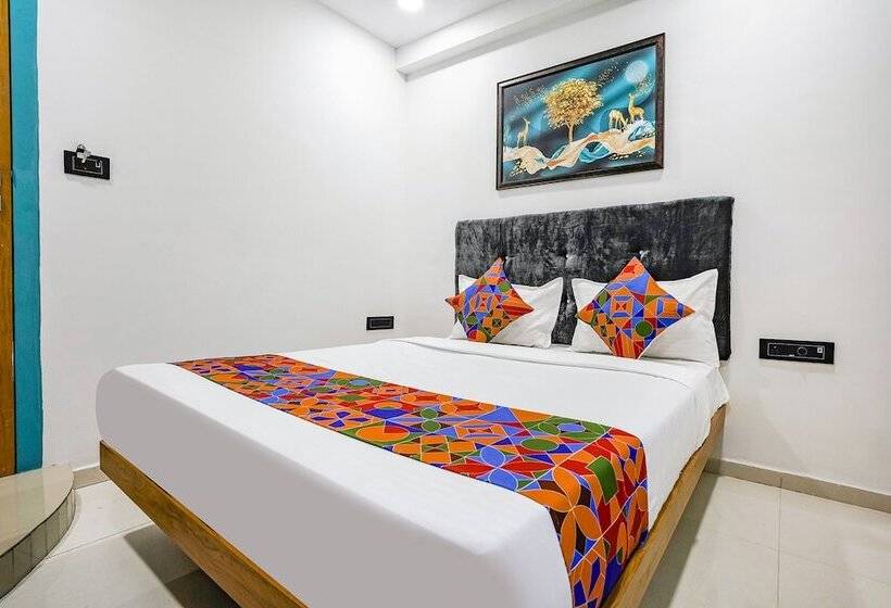 Fabhotel Royal King I