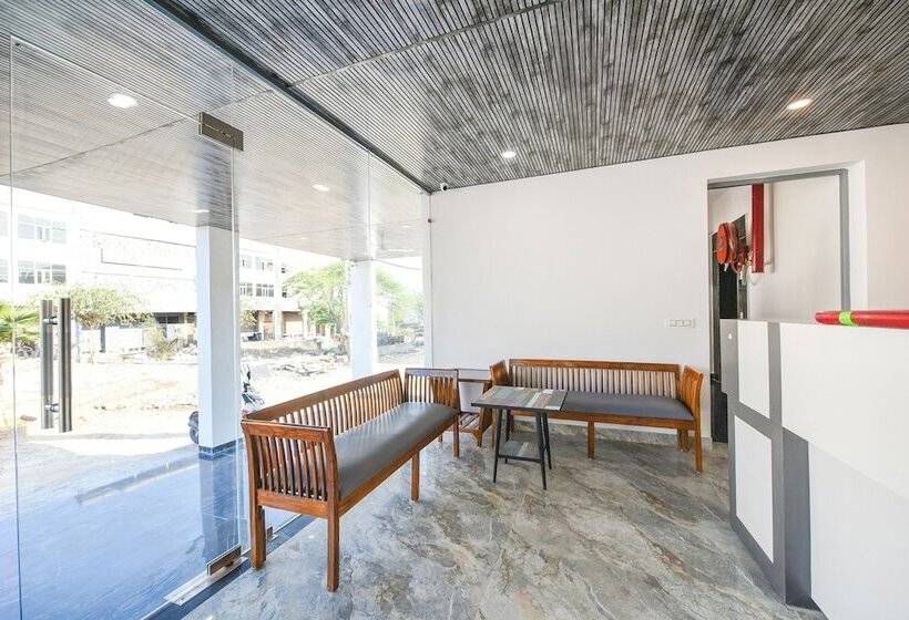 Fabhotel The Premium Villa