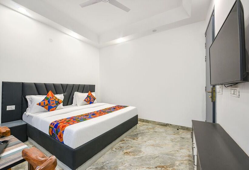 Fabhotel The Premium Villa