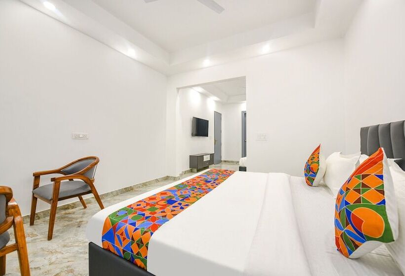 Fabhotel The Premium Villa