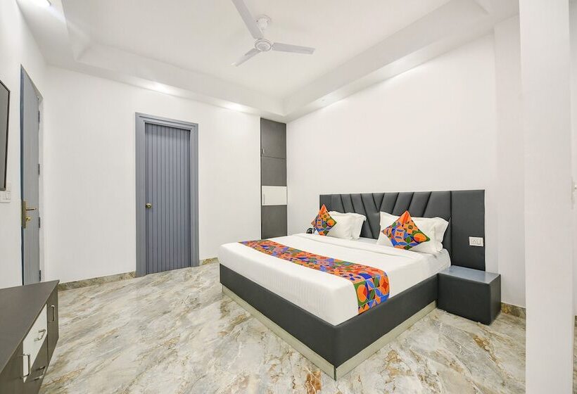 Fabhotel The Premium Villa