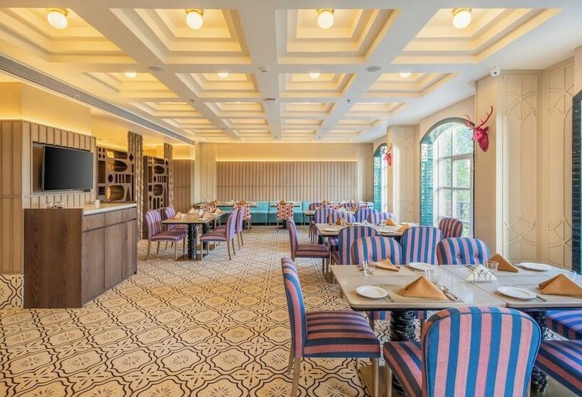 فندق Enrise By Sayaji Lonavala