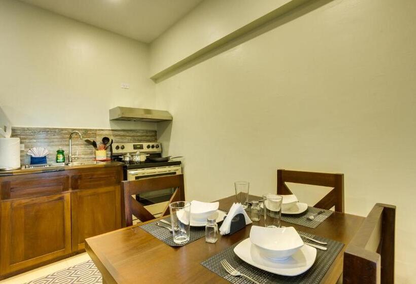 فندق Louis  Apartments