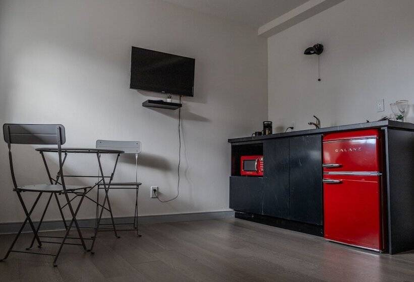 فندق Shore Vista Lodge