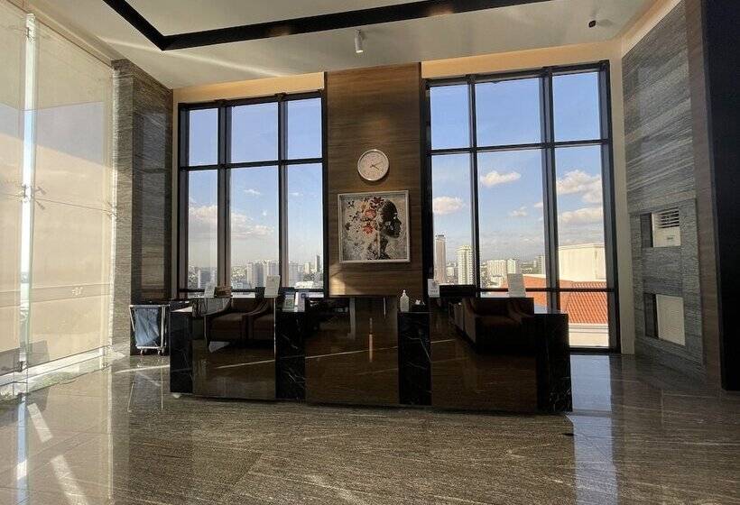 A And A Quezon City Powered By Cocotel