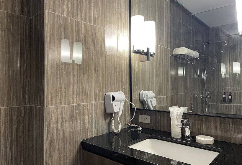 A And A Quezon City Powered By Cocotel