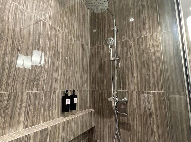 A And A Quezon City Powered By Cocotel