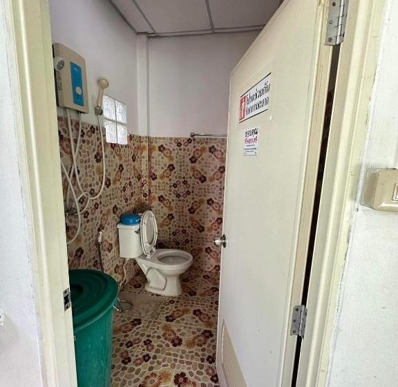 فندق โรงแรมดาวทองรีสอร์ทมหาสารคาม