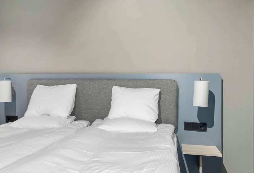 Отель Aiden By Best Western Karlstad Arena