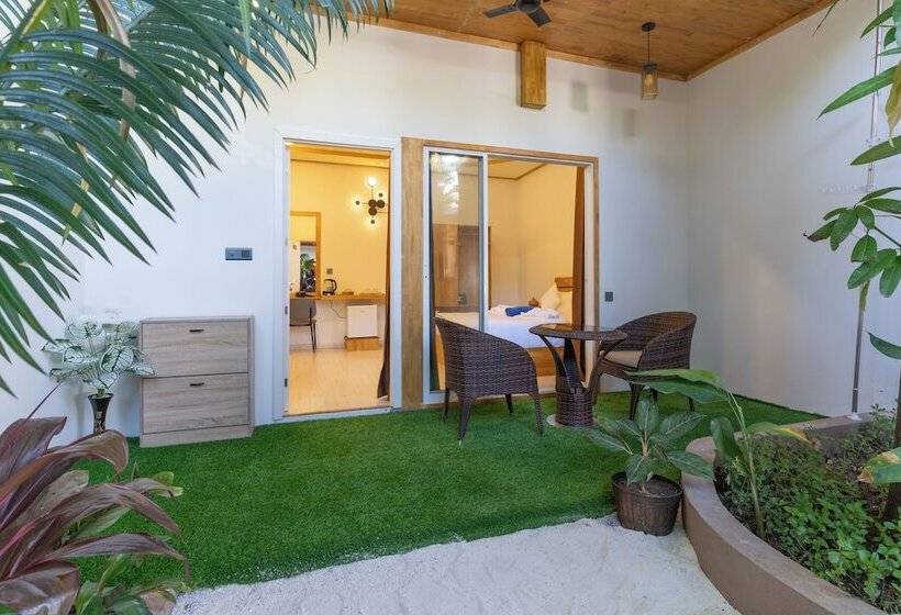 هتل Tropico Villa