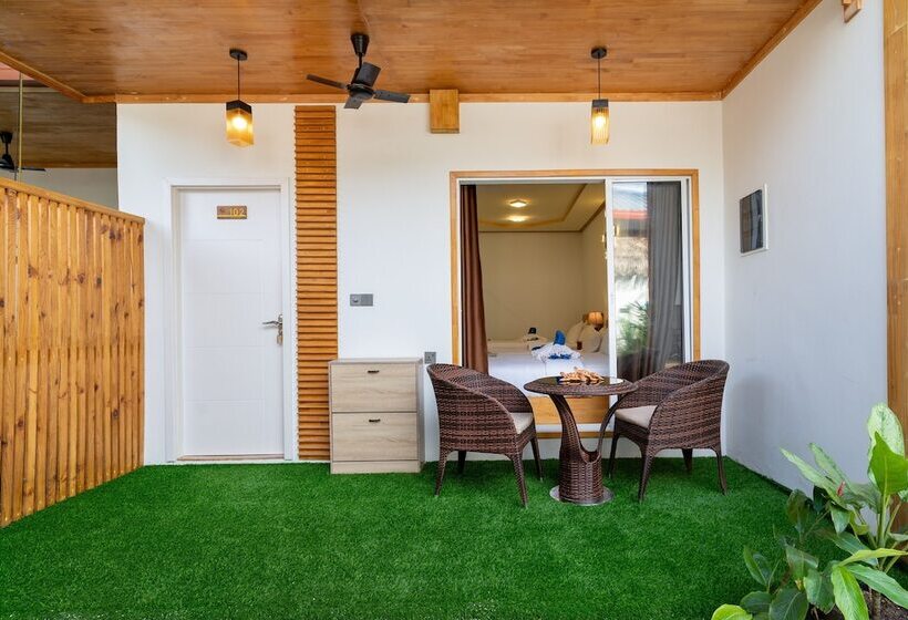 هتل Tropico Villa