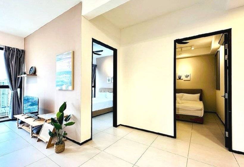 بنسيون Oyo Home 90948 Irishe Homestay Penang City Seaview