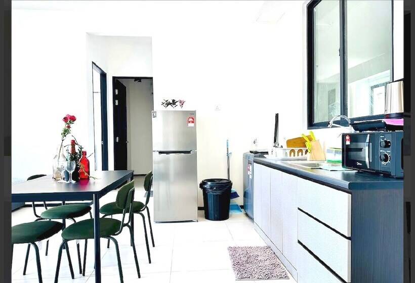 膳宿费 Oyo Home 90948 Irishe Homestay Penang City Seaview