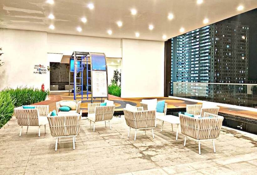 펜션 Oyo Home 90948 Irishe Homestay Penang City Seaview